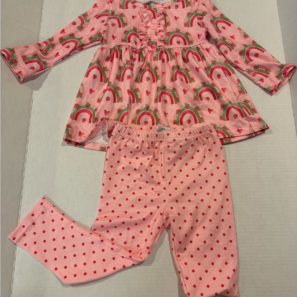 Pete and Lucy Girls Outfit size 12-18 months.
